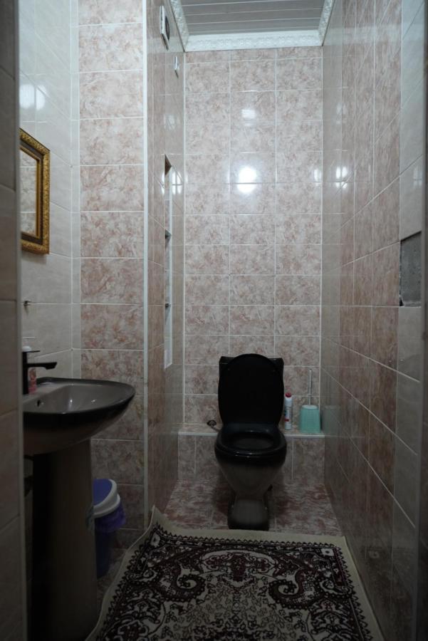 Nice And Comfortable Apartment In The Downtown Of Bichkek Extérieur photo
